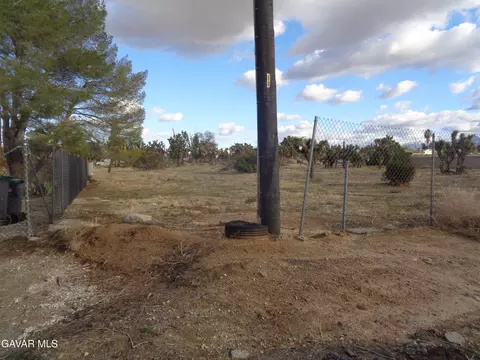 40 Th Ste Ave S12 St E, Palmdale, CA 93550 photo 15
