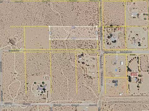11420 Wintergreen Rd, Pinon Hills, CA 92372