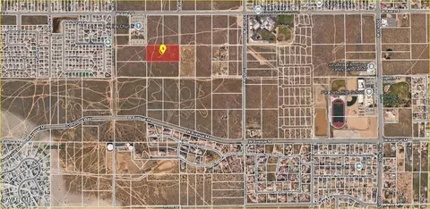 W 40th Street, Lancaster, CA 93536 photo 11