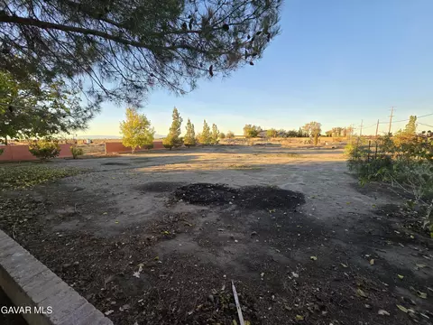 Exterior - 44005 90th St E, Lancaster, CA 93535 photo 56 of 67