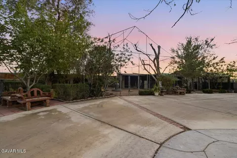 Exterior - 44005 90th St E, Lancaster, CA 93535 photo 33 of 67