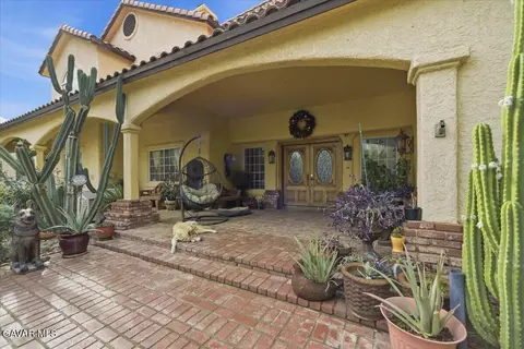 Exterior - 44005 90th St E, Lancaster, CA 93535 photo 4 of 67