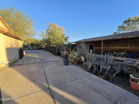 Exterior - 44005 90th St E, Lancaster, CA 93535 photo 63 of 67
