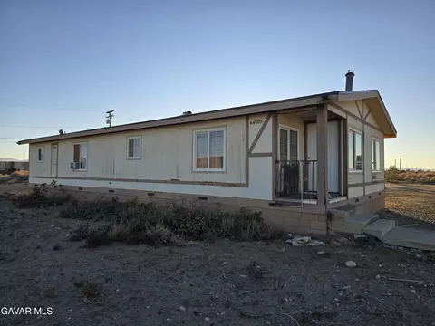 Exterior - 44005 90th St E, Lancaster, CA 93535 photo 52 of 67