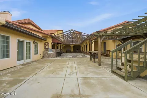 Exterior - 44005 90th St E, Lancaster, CA 93535 photo 50 of 67