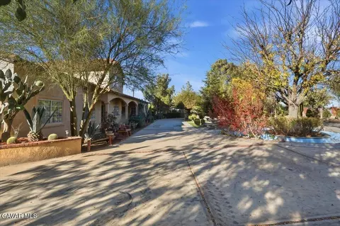 Exterior - 44005 90th St E, Lancaster, CA 93535 photo 29 of 67