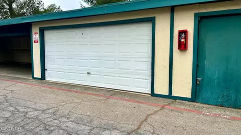 Exterior - 44418 15th St E #2, Lancaster, CA 93535 photo 2 of 2