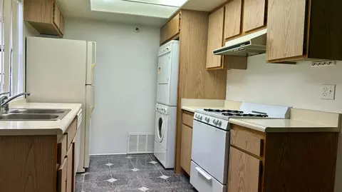 Kitchen - 44418 15th St E #2, Lancaster, CA 93535 photo 2 of 4