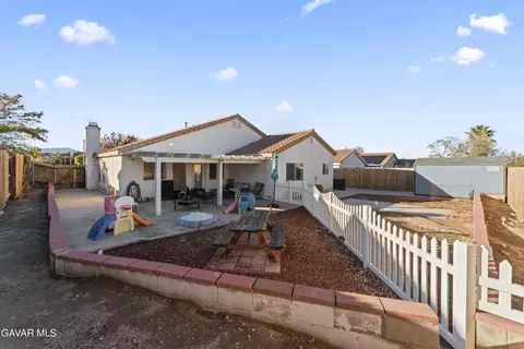 Exterior - 36458 37th St E, Palmdale, CA 93550 photo 4 of 4
