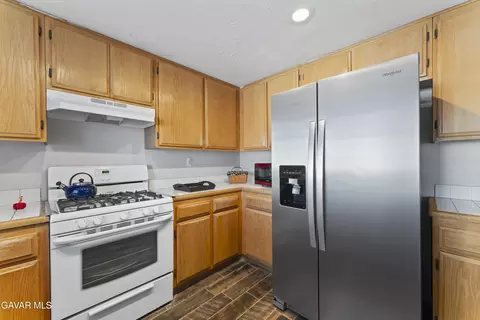 Kitchen - 36458 37th St E, Palmdale, CA 93550 photo 3 of 3