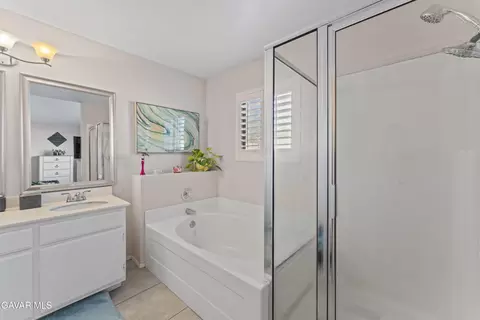 Bath - 36458 37th St E, Palmdale, CA 93550 photo 1 of 6