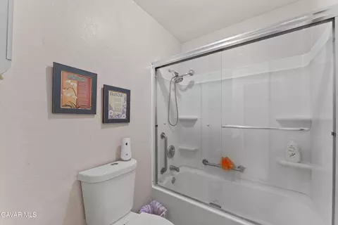 Bath - 36458 37th St E, Palmdale, CA 93550 photo 6 of 6