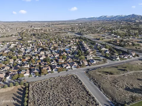 View/Area - 36458 37th St E, Palmdale, CA 93550 photo 7 of 8