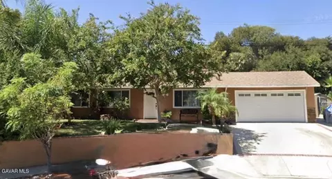 13547 Mindora Ave, Sylmar, CA 91342