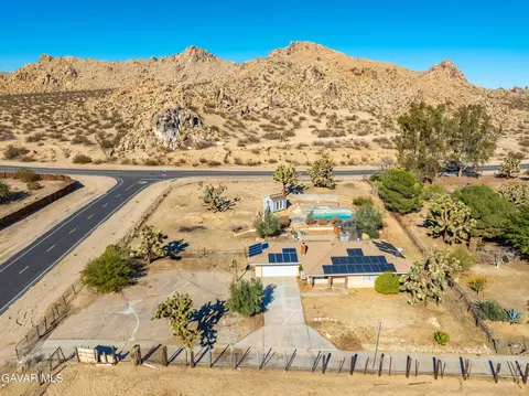 View/Area - 38721 156th St E, Palmdale, CA 93591 photo 1 of 2