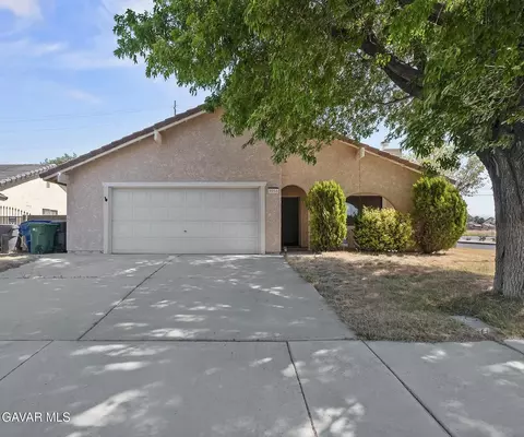 3556 Spice St, Lancaster, CA 93536