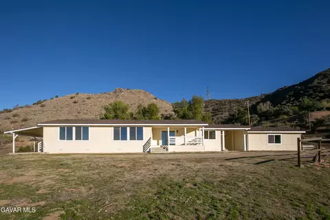32010 Quirk Rd, Acton, CA 93510