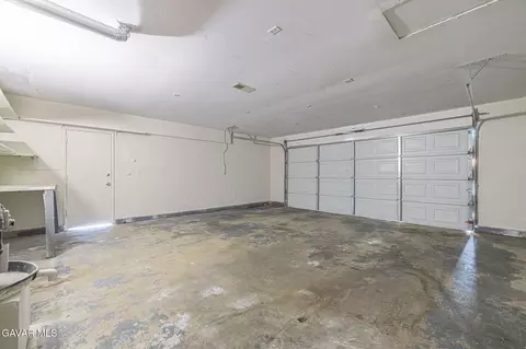 Other - 1201 Camran Ave, Lancaster, CA 93535 photo 10 of 11