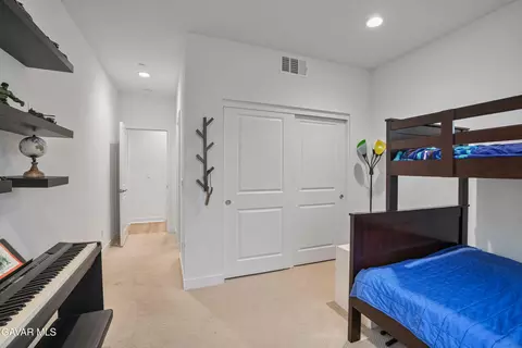 Bedroom - 3936 Saddle Dr, Palmdale, CA 93551 photo 1 of 5