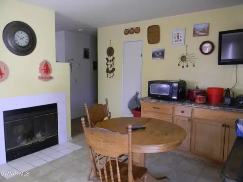 Kitchen - 43516 32nd St E, Lancaster, CA 93535 photo 1 of 2