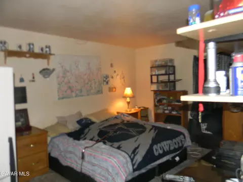 Bedroom - 43516 32nd St E, Lancaster, CA 93535 photo 2 of 2