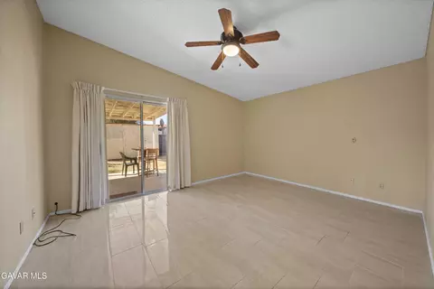 43815 Silver Bow Rd, Lancaster, CA 93535 photo 14