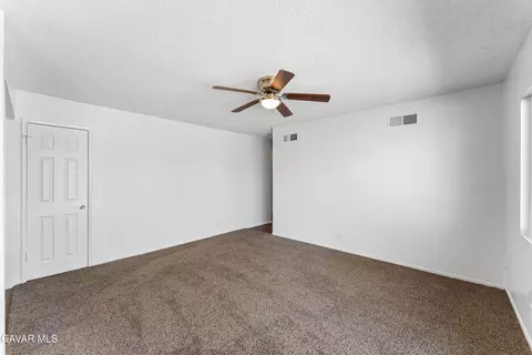 45581 6th St E, Lancaster, CA 93535 photo 8