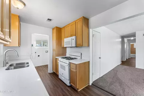 45581 6th St E, Lancaster, CA 93535 photo 15