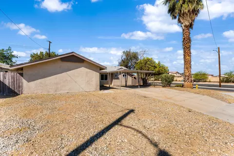 45581 6th St E, Lancaster, CA 93535 photo 3