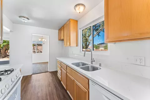45581 6th St E, Lancaster, CA 93535 photo 18