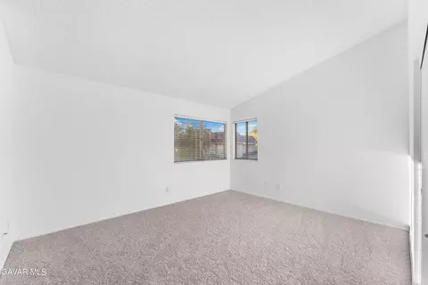 Bedroom - 634 Beverly Ct, Lancaster, CA 93535 photo 2 of 5