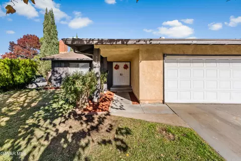 519 Avenue J 4 E, Lancaster, CA 93535