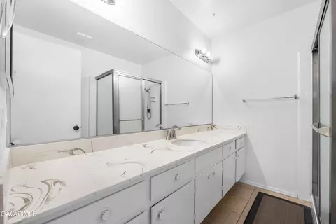 Bath - 519 E Avenue J 4, Lancaster, CA 93535 photo 1 of 2