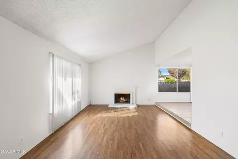 Living - 519 E Avenue J 4, Lancaster, CA 93535 photo 3 of 10