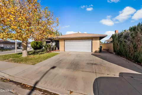 Other - 519 E Avenue J 4, Lancaster, CA 93535 photo 2 of 2