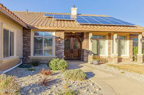 Exterior - 3335 Avenue T8 E, Palmdale, CA 93550 photo 8 of 15