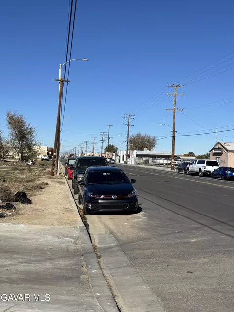 000 6th Ste Vic Ave R Ste St, Palmdale, CA 93550 photo 9