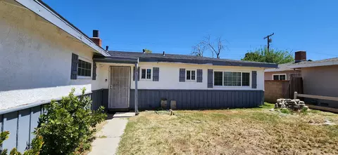 44544 E 2nd St, Lancaster, CA 93535 photo 2