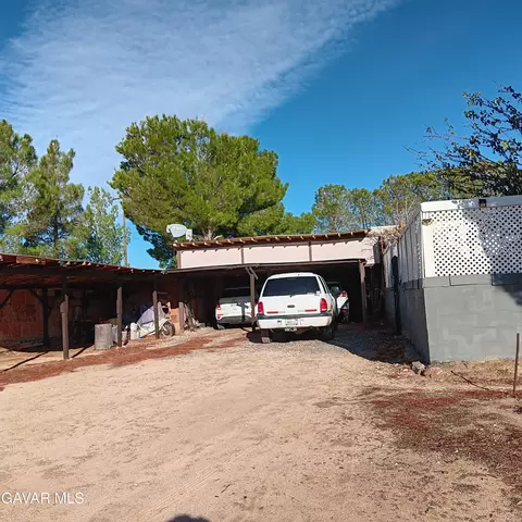 10364 15th St E, Mojave, CA 93501 photo 8