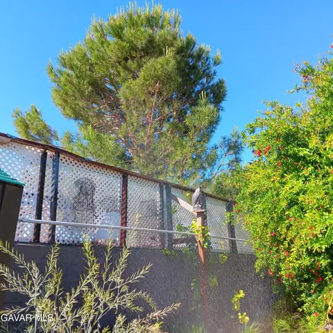 10364 15th St E, Mojave, CA 93501 photo 7
