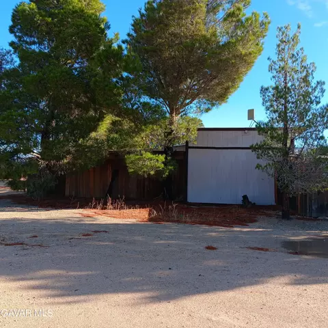 10364 15th St E, Mojave, CA 93501 photo 9