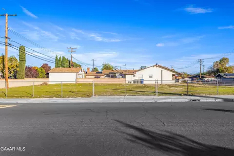Vac/cor 50th St E & Ave R-12, Palmdale, CA 93552 photo 3