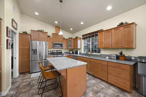 21412 Carriage Dr, Tehachapi, CA 93561 photo 34