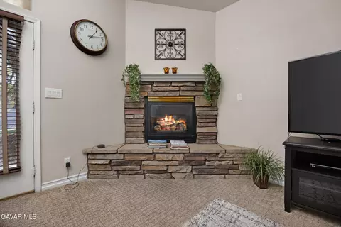 21412 Carriage Dr, Tehachapi, CA 93561 photo 21