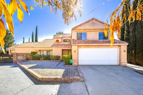 44200 Galion Ave, Lancaster, CA 93536