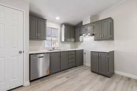 45111 25th St E #12, Lancaster, CA 93535 photo 9