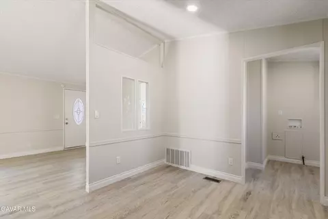 45111 25th St E #12, Lancaster, CA 93535 photo 10