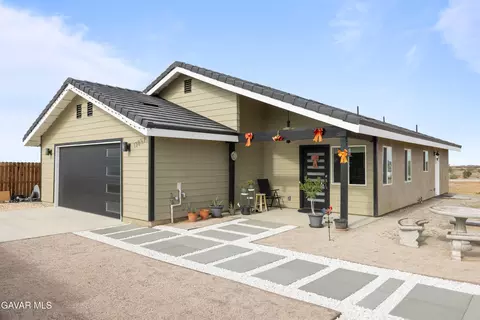 Exterior - 13857 E G 2, Lancaster, CA 93535 photo 2 of 6