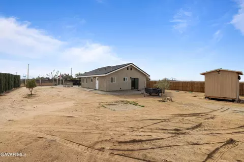 Exterior - 13857 E G 2, Lancaster, CA 93535 photo 5 of 6