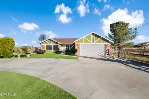40246 11th Street West St W, Palmdale, CA 93551
